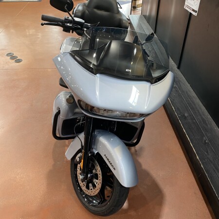 FLTRK 2023 Road Glide® Limited thumb 2