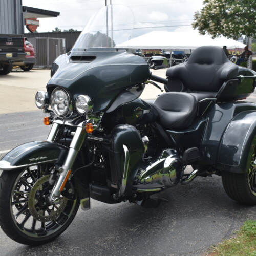 2025 Harley-Davidson® Tri Glide® Ultra thumb 1