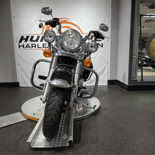 2022 Harley-Davidson® Road King® thumb 2