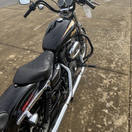 2008 Harley-Davidson® XL1200R Sportster® Roadster thumb 3