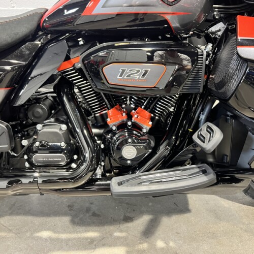 2026 Harley-Davidson® CVO Street Glide Limited Citrus Heat CVO FLHTLSE thumb 1