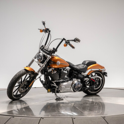 2014 Harley-Davidson FXSB Softail Breakout in Amber Whiskey with 9,891 miles thumb 0