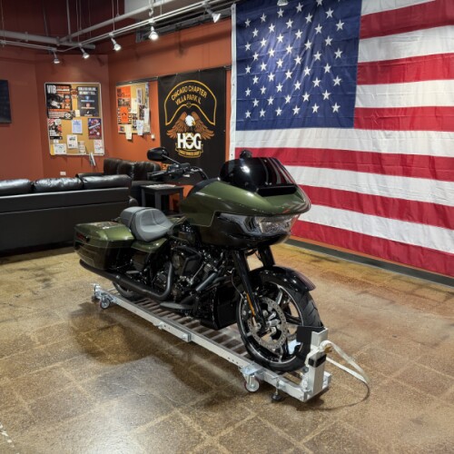 FLTRX 2026 Road Glide® thumb 2