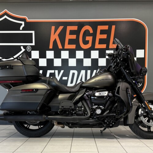 2021 Harley-Davidson® Ultra Limited River Rock Gray Denim/Black Denim - Black Finish thumb 0