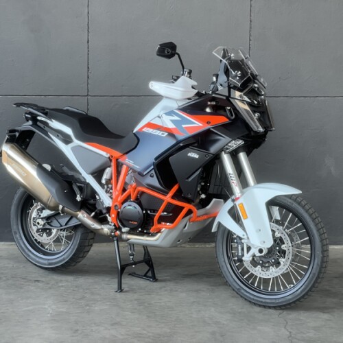 2026 KTM 1390 SUPER ADVENTURE R ORANGE thumb 2
