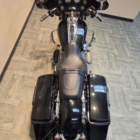 2013 Harley-Davidson® Street Glide® Midnight Pearl FLHX thumb 1