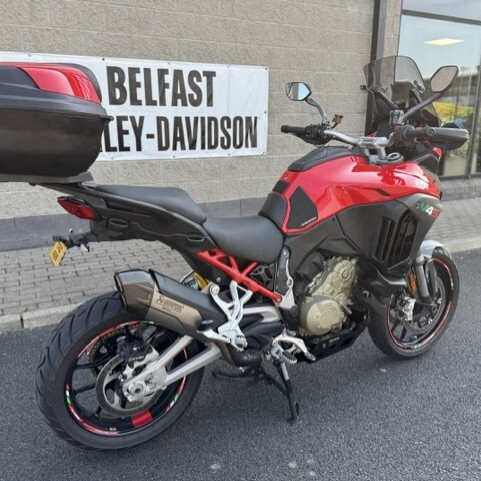 DUCATI MULTISTRADA V4S IN DUCATI RED  thumb 3