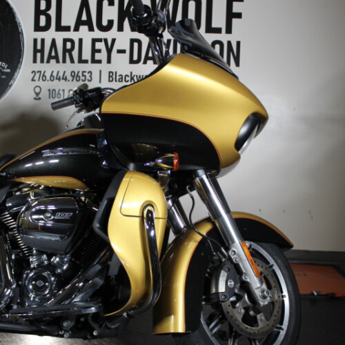 2017 Road Glide® Ultra FLTRU  thumb 2