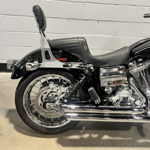 2009 Harley-Davidson® Super Glide® Custom Vivid Black FXDC thumb 0