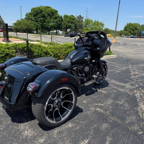 FLTRT 2026 Road Glide 3 thumb 3