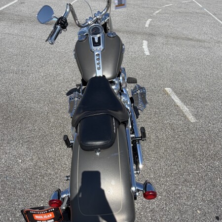 2019 Harley-Davidson Fat Boy 114 thumb 2