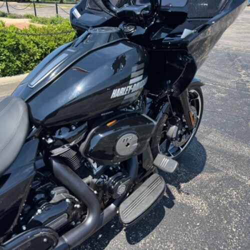 FLTRT 2026 Road Glide 3 thumb 2