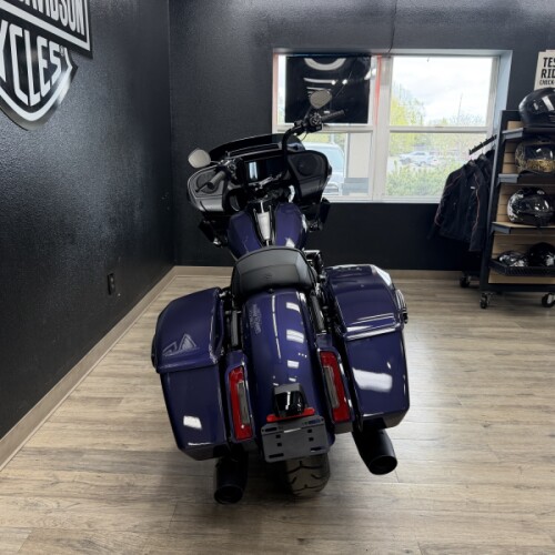 2026 Harley-Davidson® Road Glide®  thumb 2