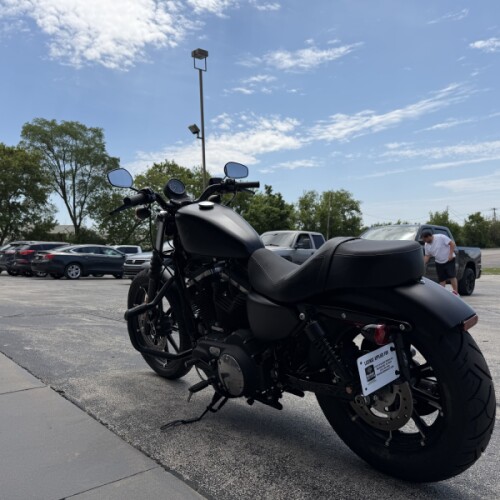 2019 Harley-Davidson® Iron 883™ XL 883N BLACK DENIM thumb 1