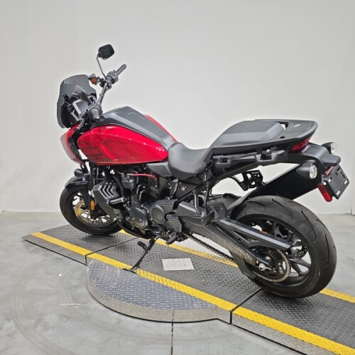 RA1250ST 2025 Pan America® 1250 ST thumb 0