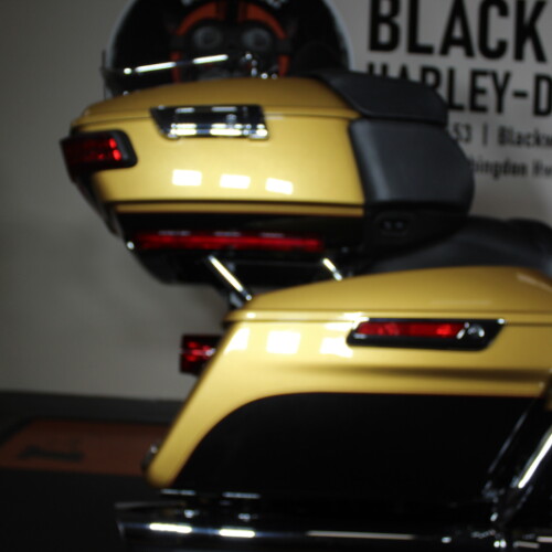 2017 Road Glide® Ultra FLTRU  thumb 3
