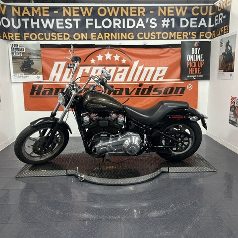 2024 Harley-Davidson® Softail™ Standard | Pre-Owned Cruiser Motorcycle thumb 3