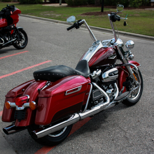 2019 Harley-Davidson® Road King® FLHR thumb 2