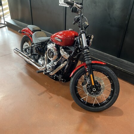 FXBB 2026 Street Bob® thumb 3