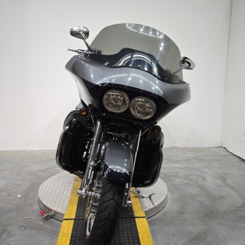  2011 CVO™ Road Glide® Ultra thumb 3