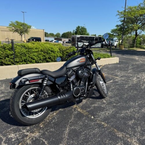 RH975S 2026 Nightster Special® thumb 3