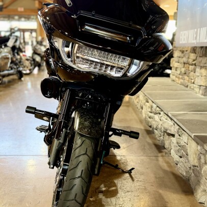 2024 FLTRXSTSE - CVO ROAD GLIDE ST thumb 2