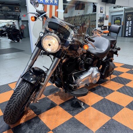 2017 Harley-Davidson Softail Slim FLS103 thumb 2