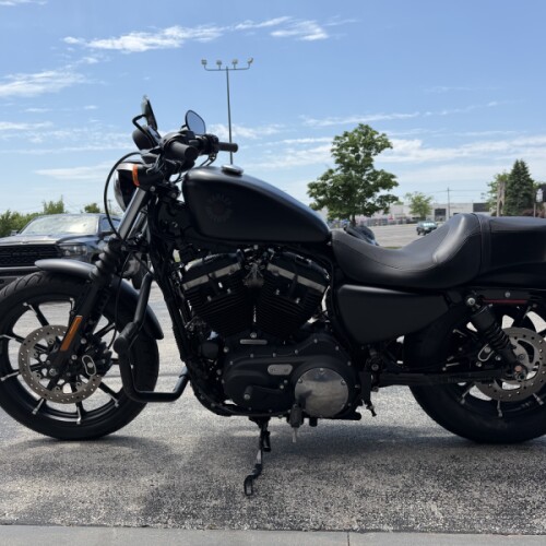 2019 Harley-Davidson® Iron 883™ XL 883N BLACK DENIM thumb 0