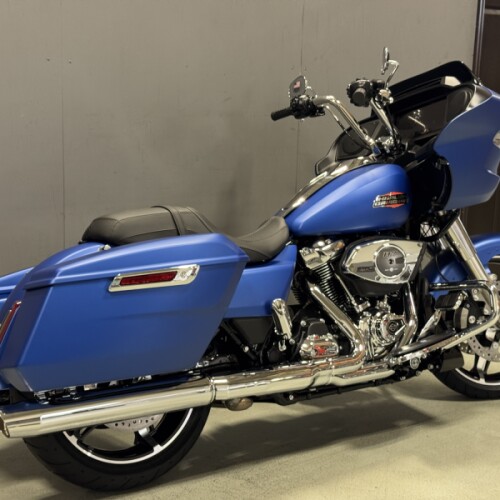 FLTRX 2026 Road Glide® thumb 2