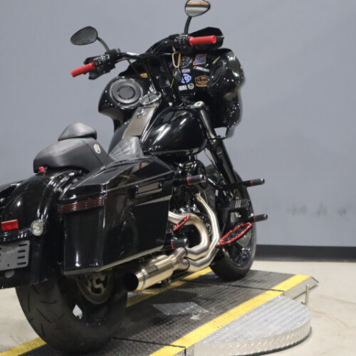 2020 Harley-Davidson® Road King® Special Vivid Black thumb 0