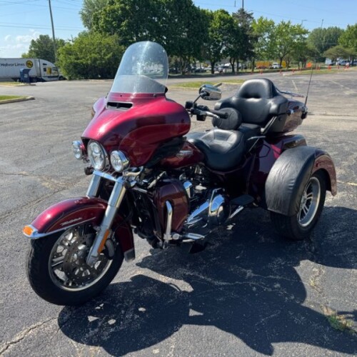 flhtcutg 2016 Tri Glide® Ultra thumb 1