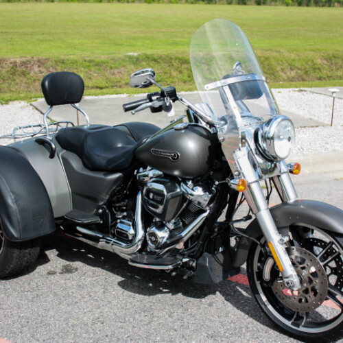 2018 Harley-Davidson® Freewheeler® FLRT thumb 3