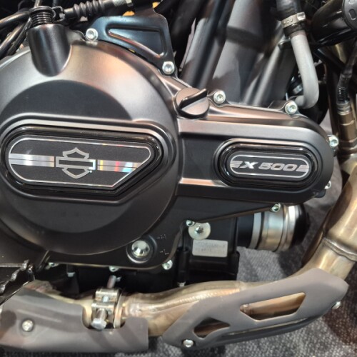 2024 Harley-Davidson® Harley-Davidson X™ 500 Pearl White thumb 1