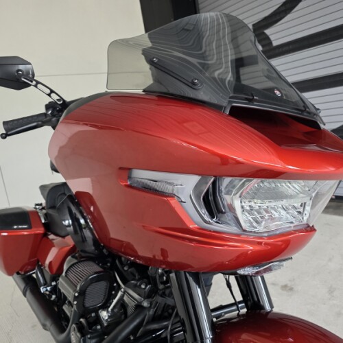 2024 Harley-Davidson® Road Glide® Whiskey Fire - Black Finish thumb 2