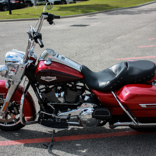 2019 Harley-Davidson® Road King® FLHR thumb 0