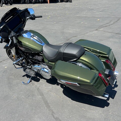 FLHX 2026 Street Glide® thumb 1