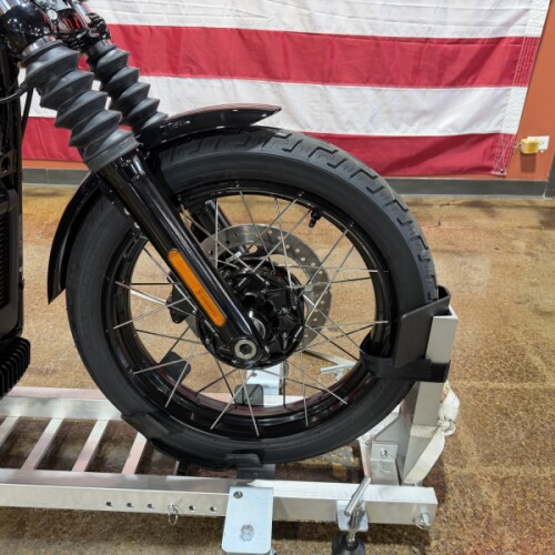 FXBB 2026 Street Bob® thumb 1