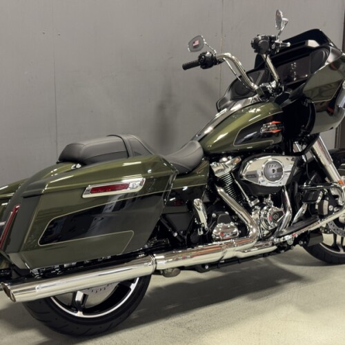 FLTRX 2026 Road Glide® thumb 2