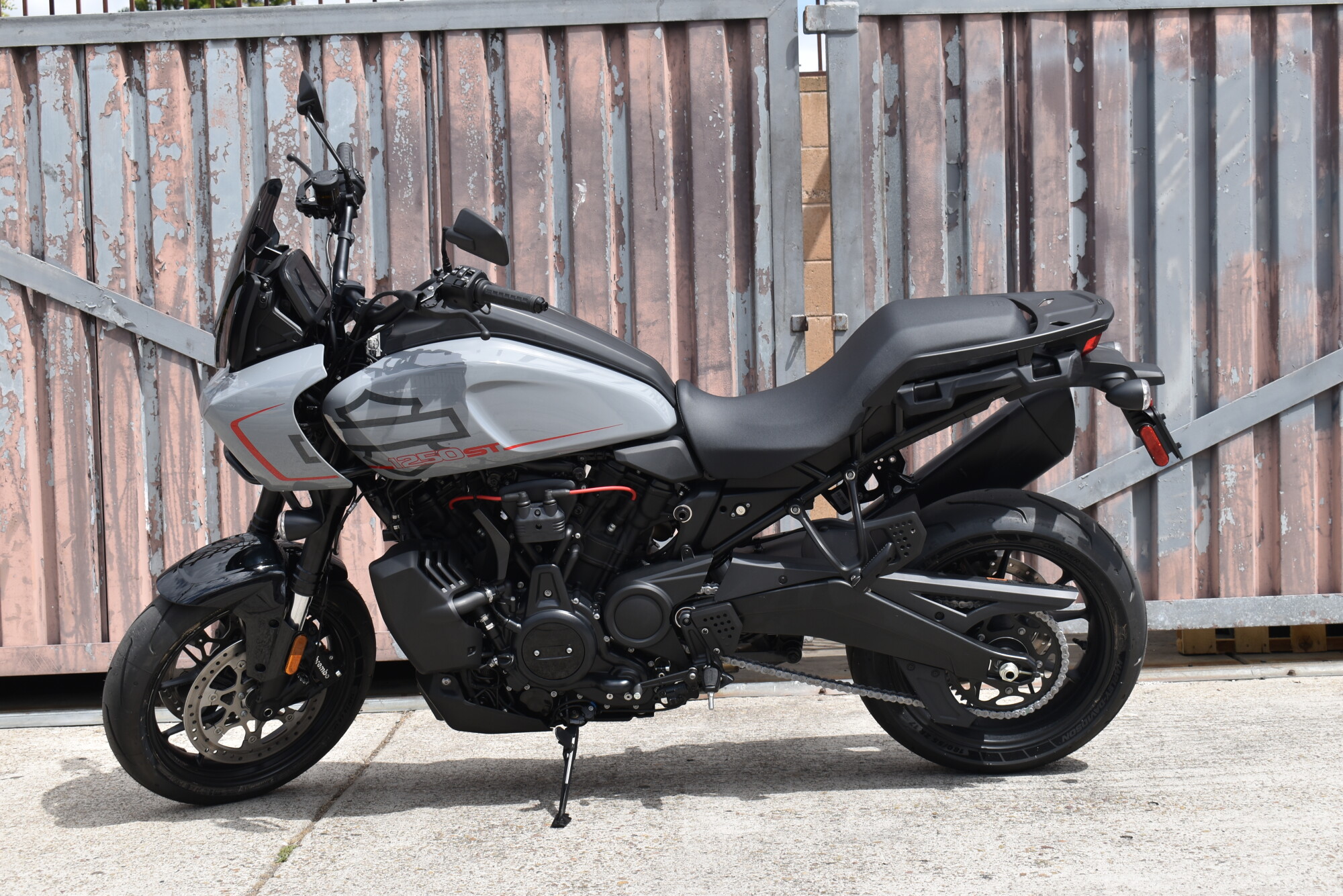 2026 Harley-Davidson® Pan America® 1250 ST RA1250ST