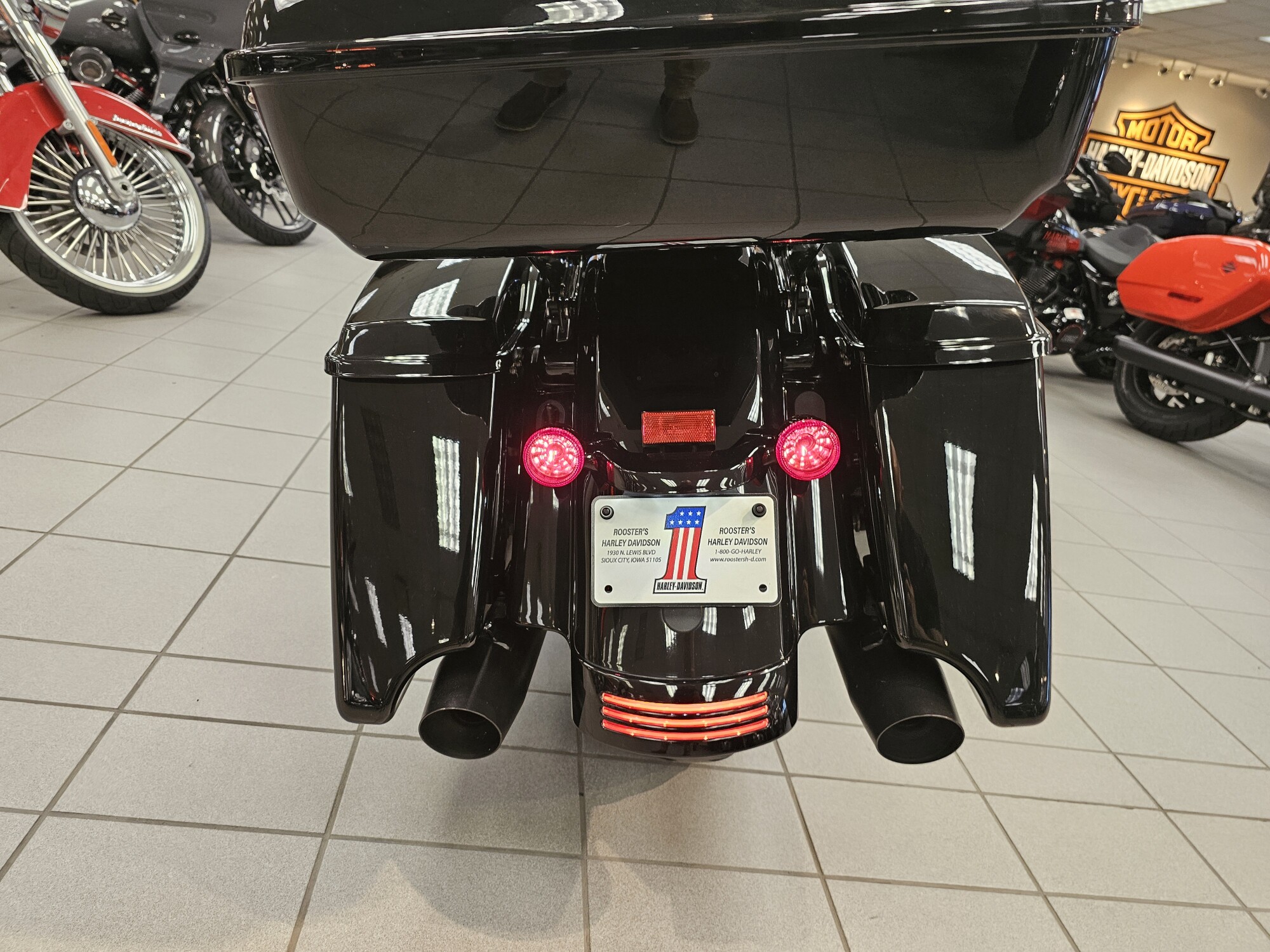 FLHXS 2019 Street Glide® Special, photo 28