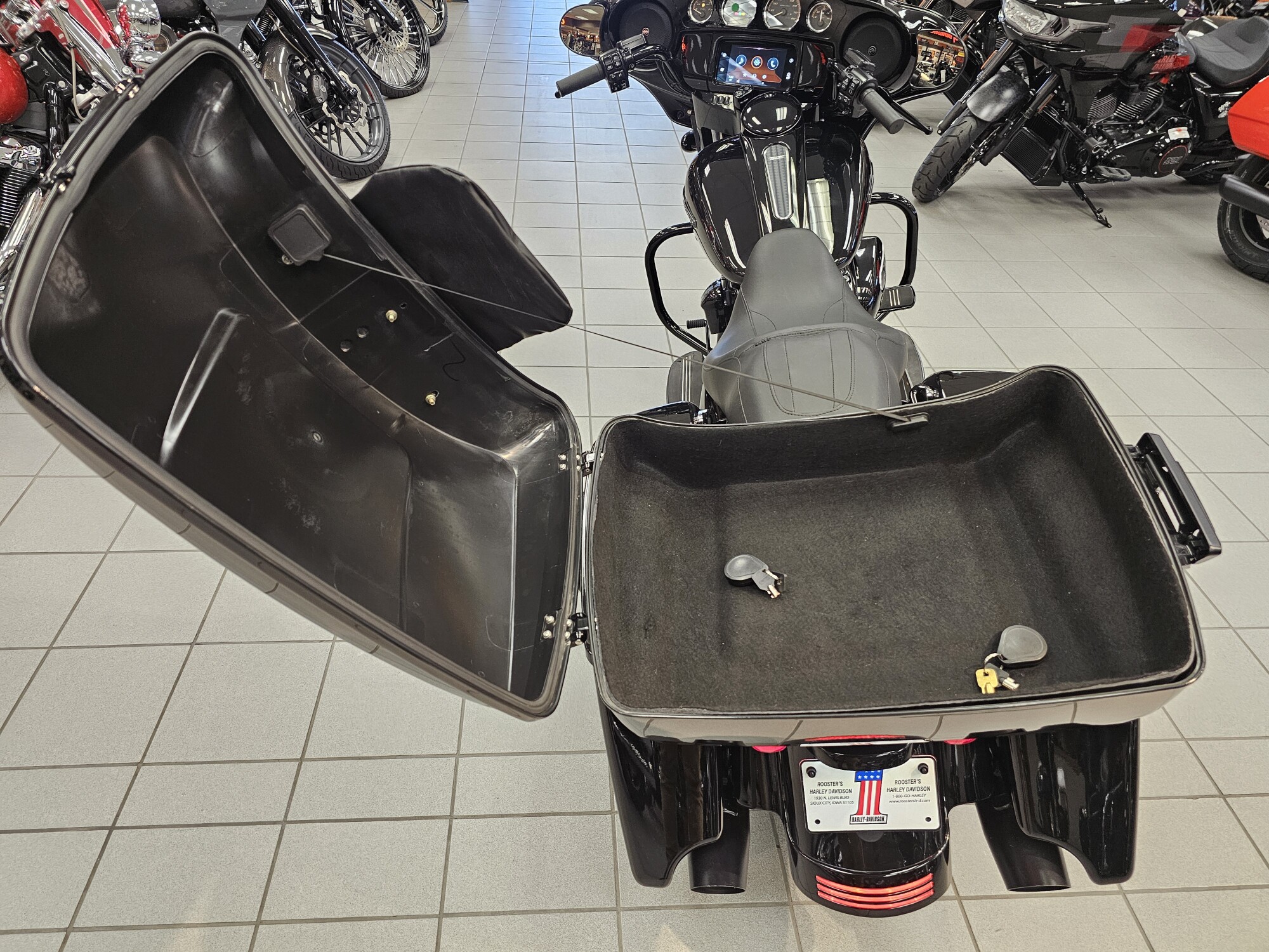 FLHXS 2019 Street Glide® Special, photo 29