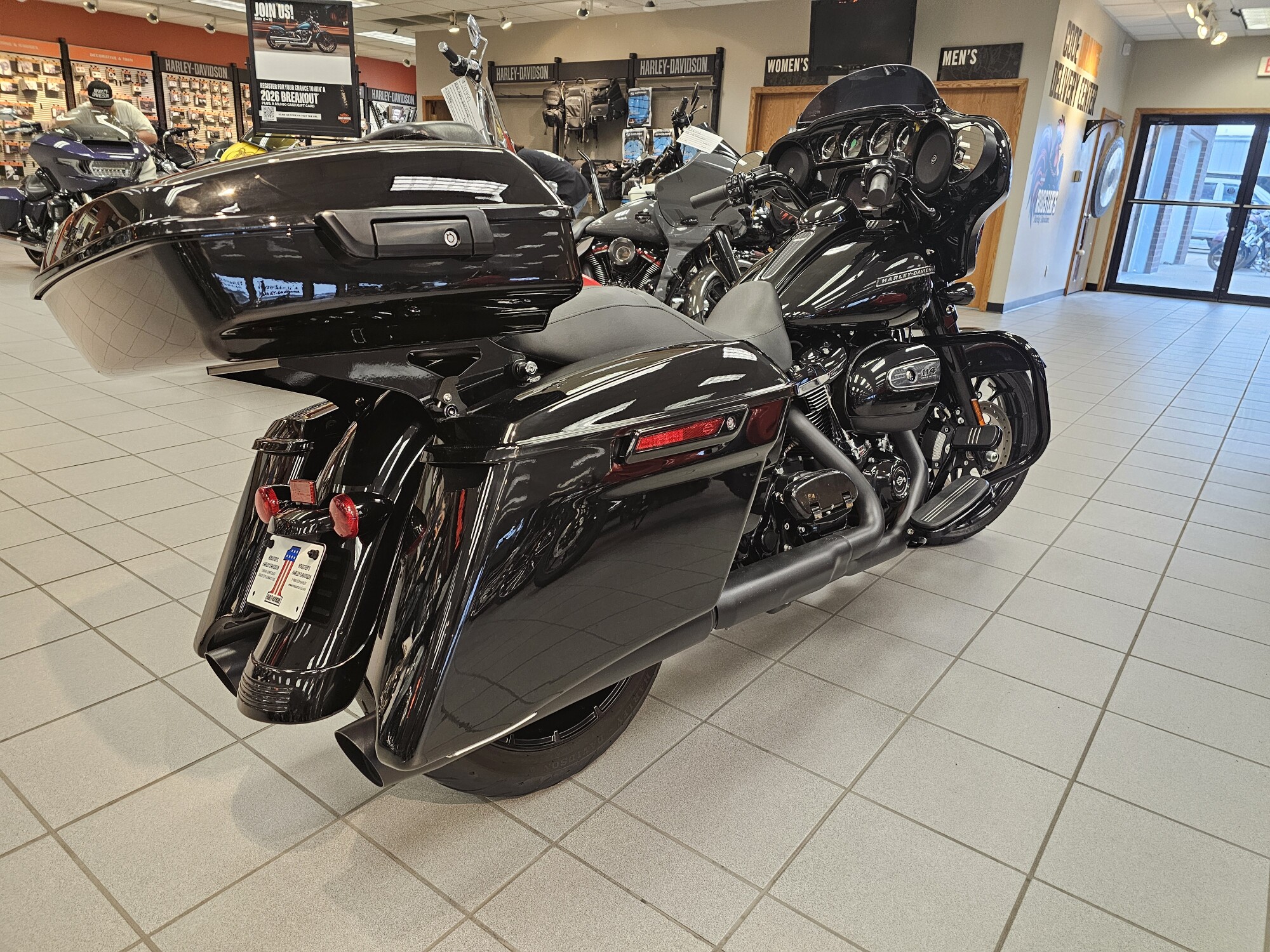 FLHXS 2019 Street Glide® Special, photo 8