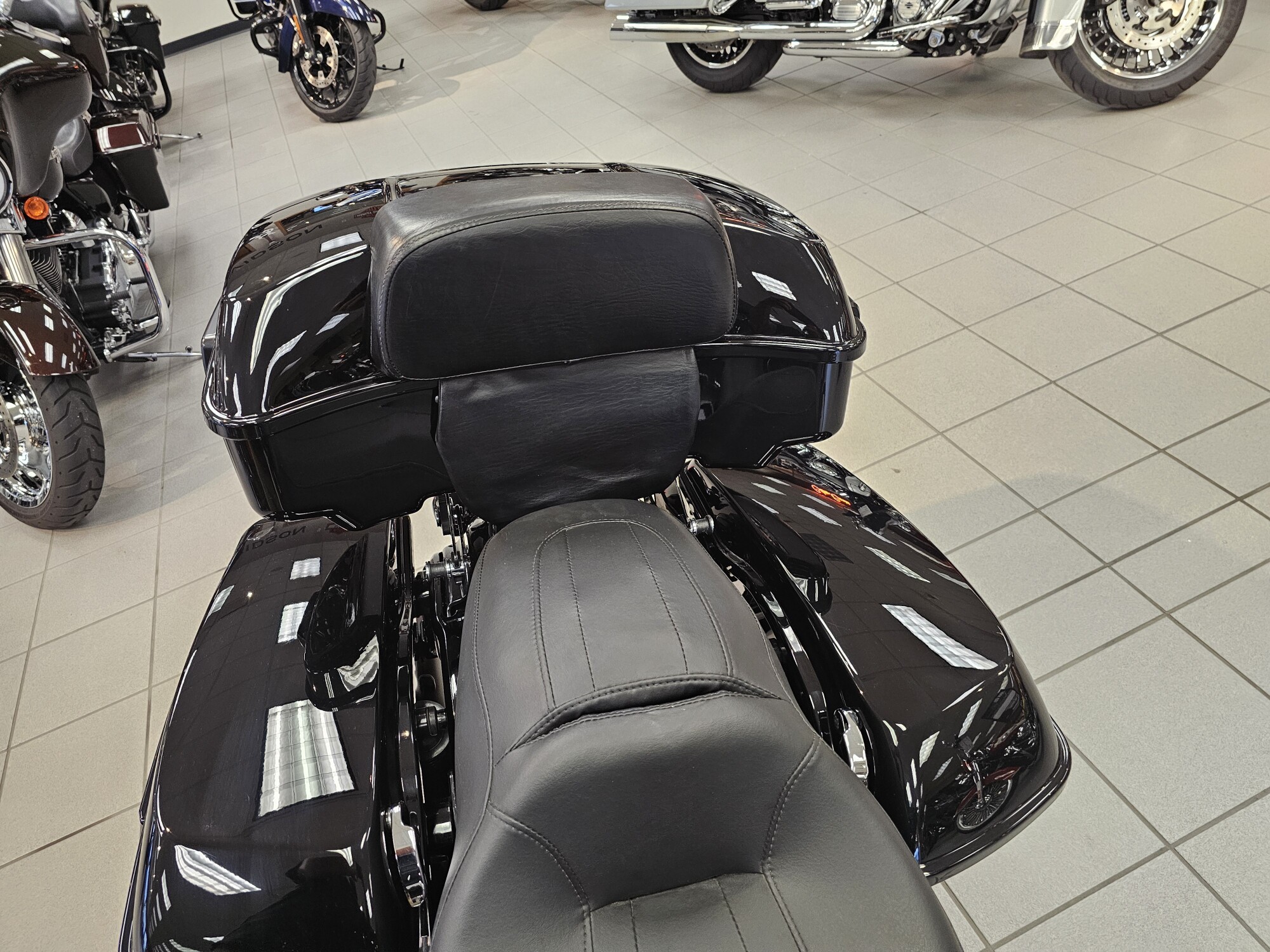 FLHXS 2019 Street Glide® Special, photo 30