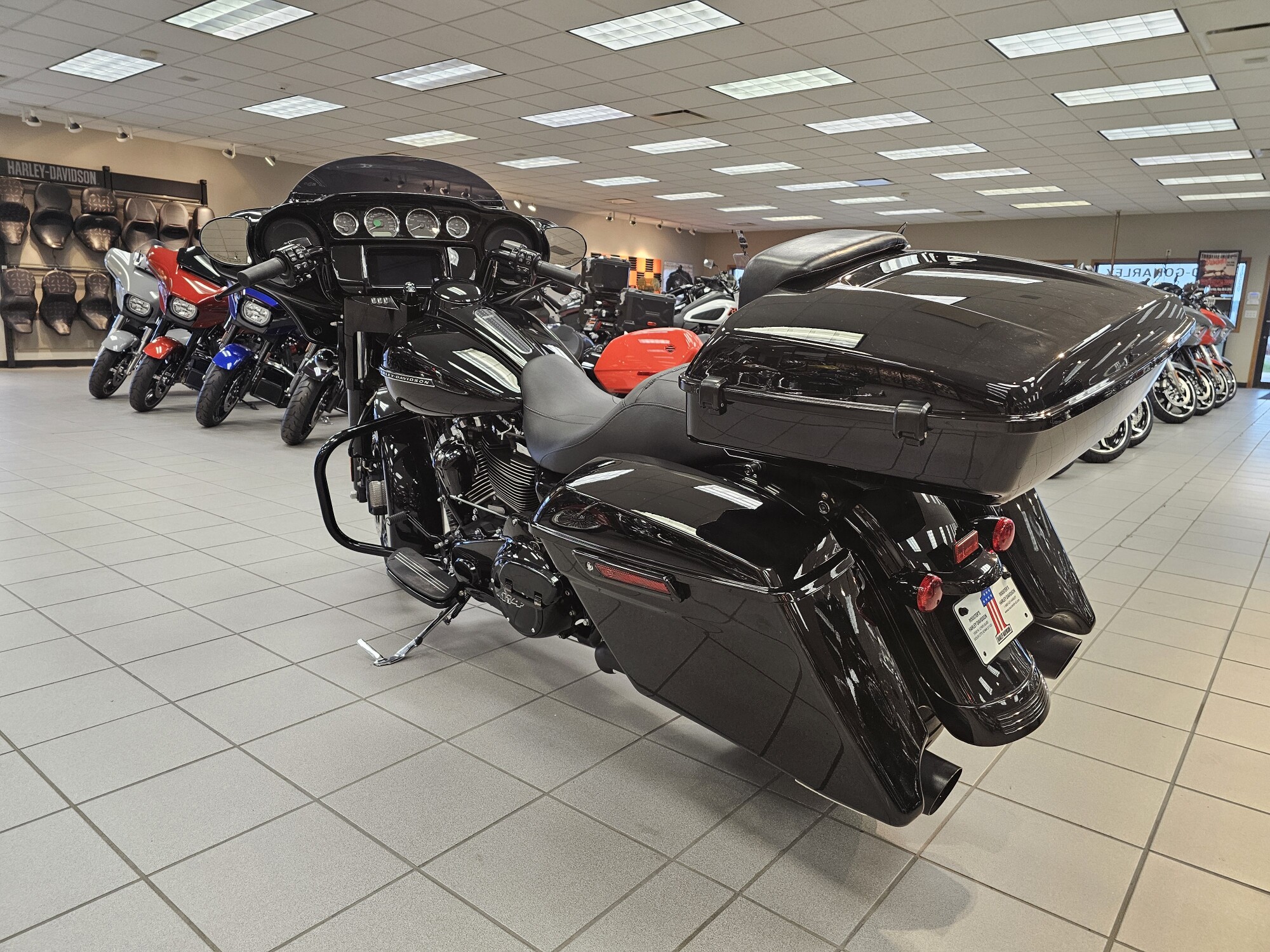 FLHXS 2019 Street Glide® Special, photo 6