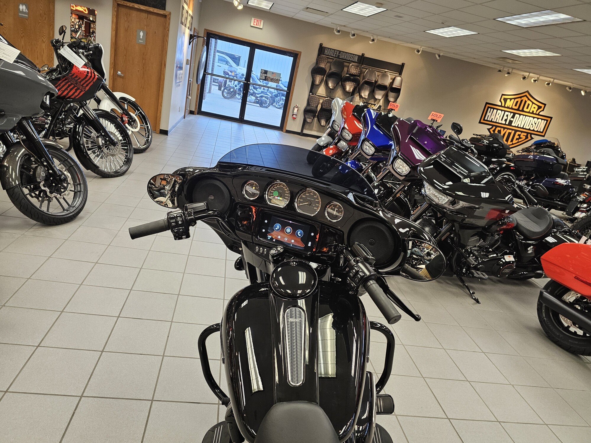 FLHXS 2019 Street Glide® Special, photo 31