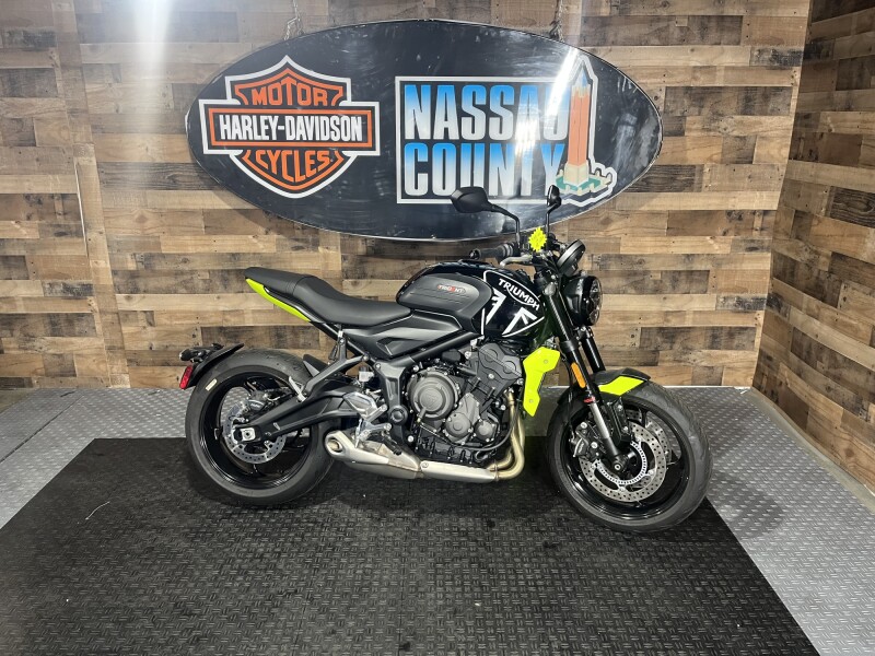2024 Triumph Trident 660 Jet Black *DEMO* 
