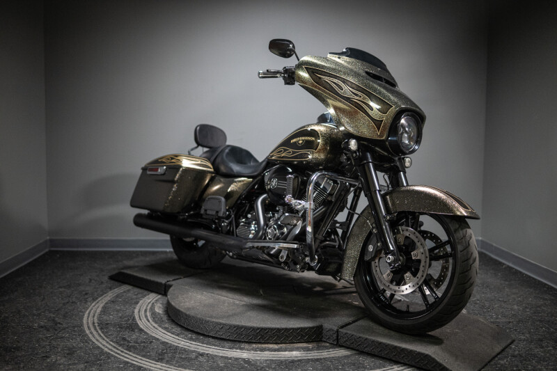 2016 Street Glide® Special (FLHXS)