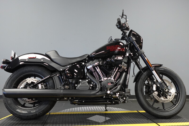 Used Harley-Davidson® Cruiser Motorcycles for sale near Overland