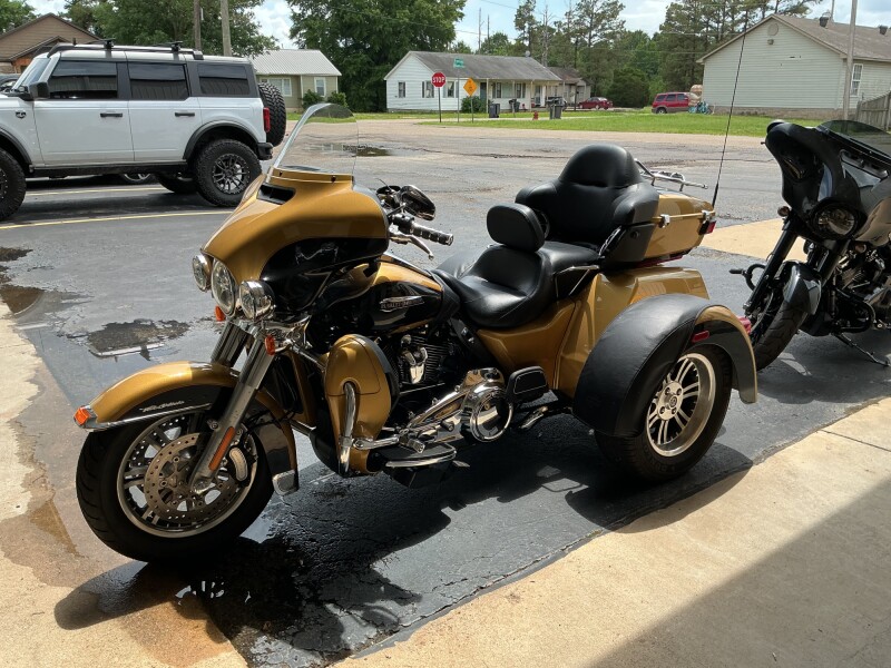 FLHTCUTG 2017 Tri Glide® Ultra