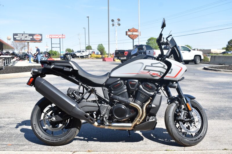2025 Harley-Davidson® Pan America® 1250 ST | Adventure Touring Motorcycle